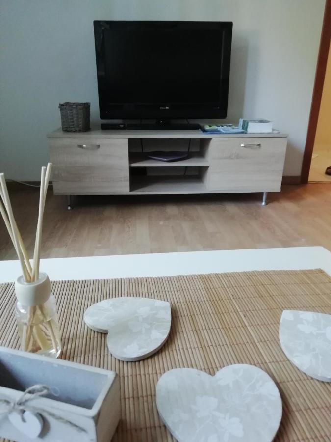 Sarmantni Apartman Malecka Zagreb Exterior photo