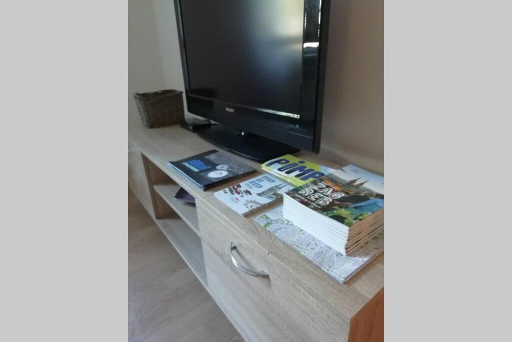 Sarmantni Apartman Malecka Zagreb Exterior photo